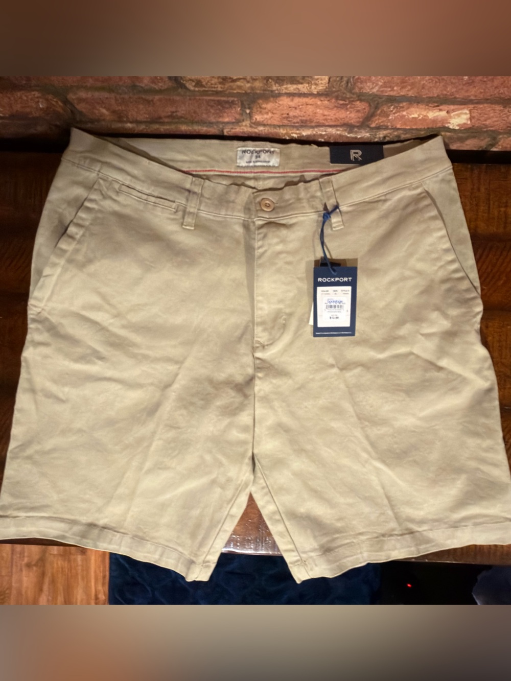 NWT Rockport Men's Khaki Chino Shorts